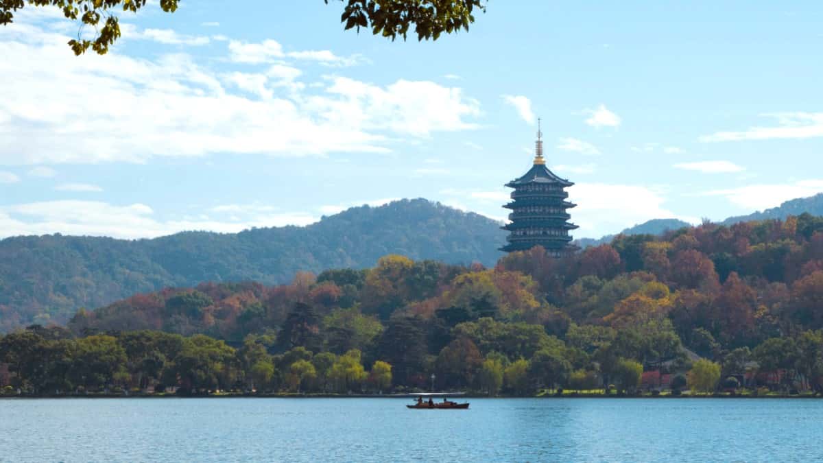 Where to Stay in Hangzhou