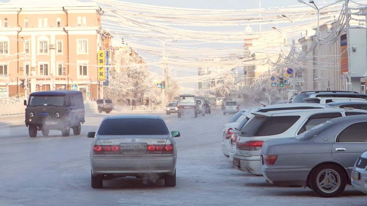 Yakutsk Travel Guide Overview